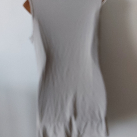 ❣️Compli K cowl neck sleeveless top size M (#175) - Picture 5 of 7